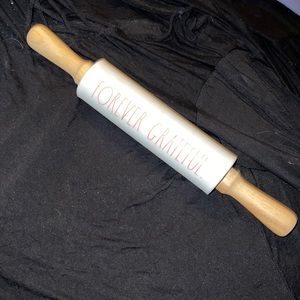 Rae Dunn rolling pin “Forever Grateful”